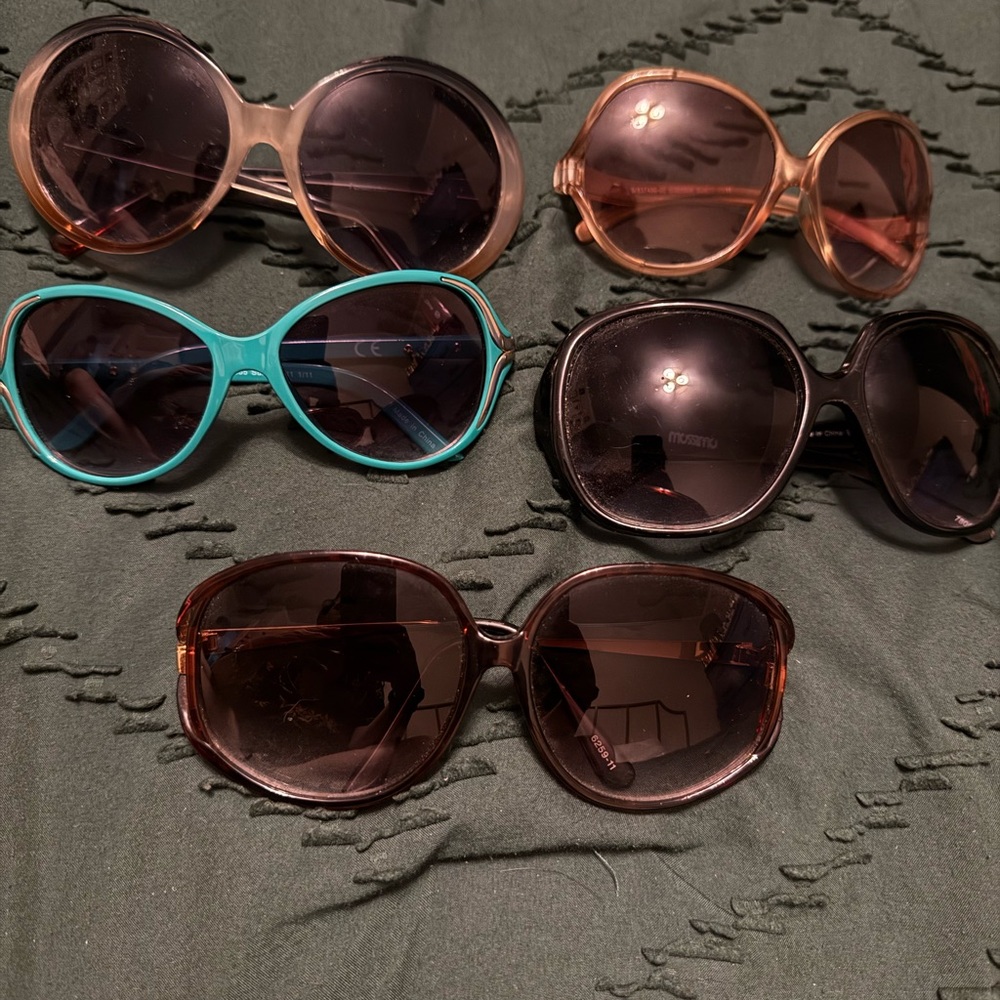 GAP vintage women’s sunglasses bundle